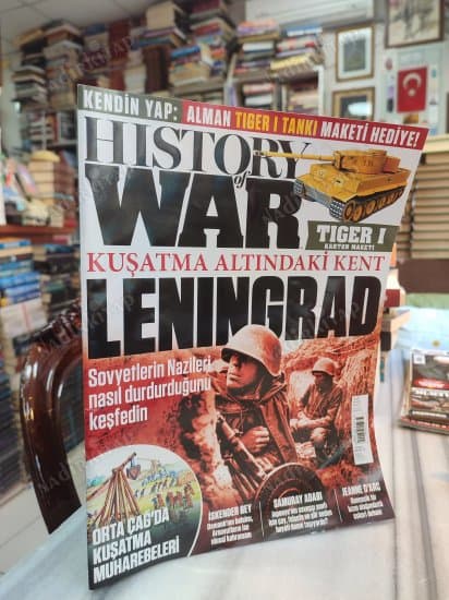 HISTORY OF WAR DERGİSİ - SAYI: 10 - 2024/01 "Kuşatma Altındaki Kent: Leningrad"